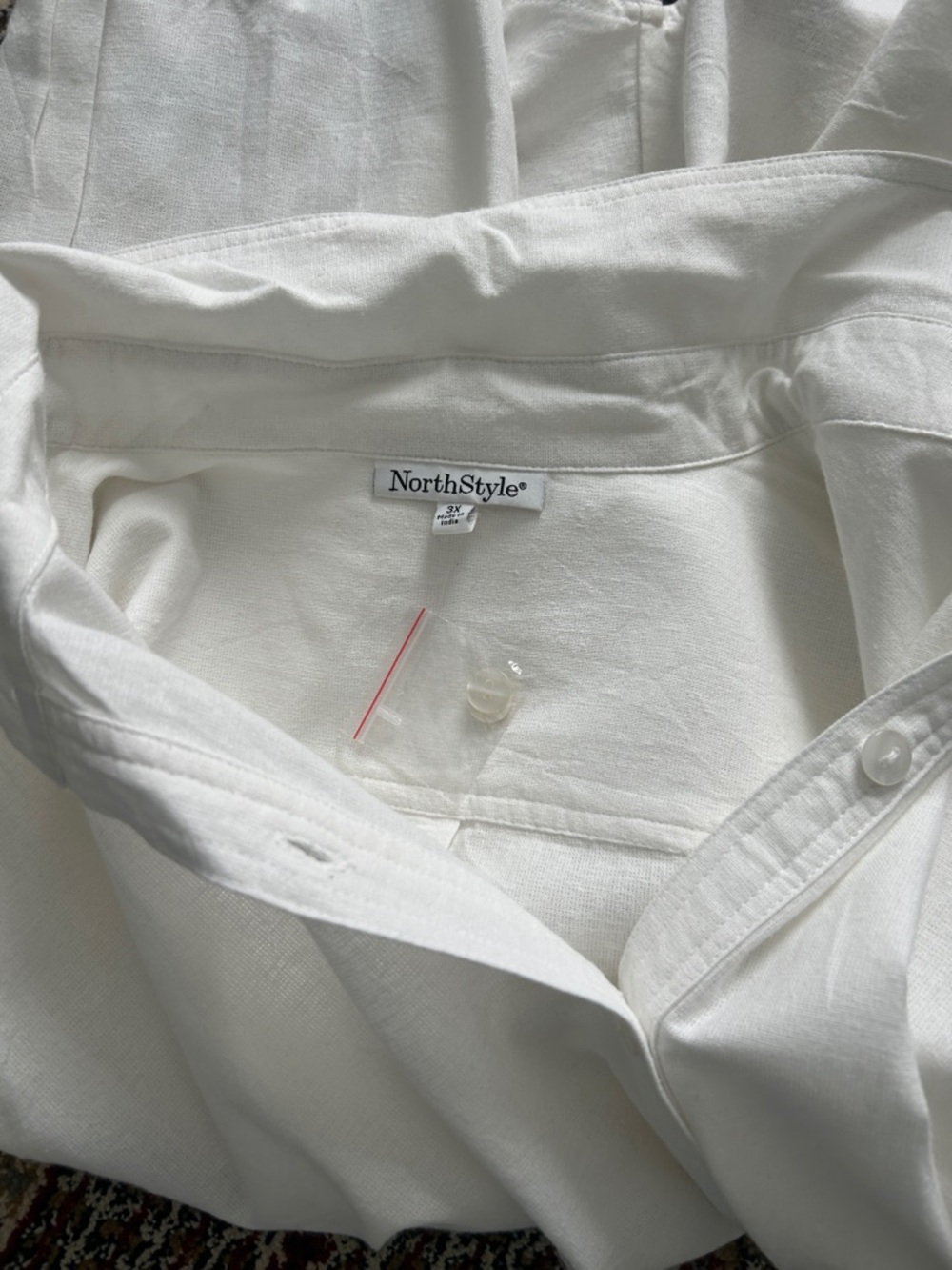 100% cotton NWOT White Button-Front Shirt